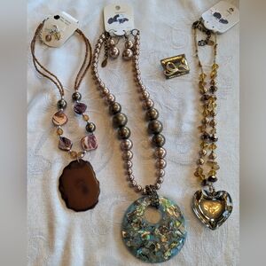 Lot Of Fashion Jewelry